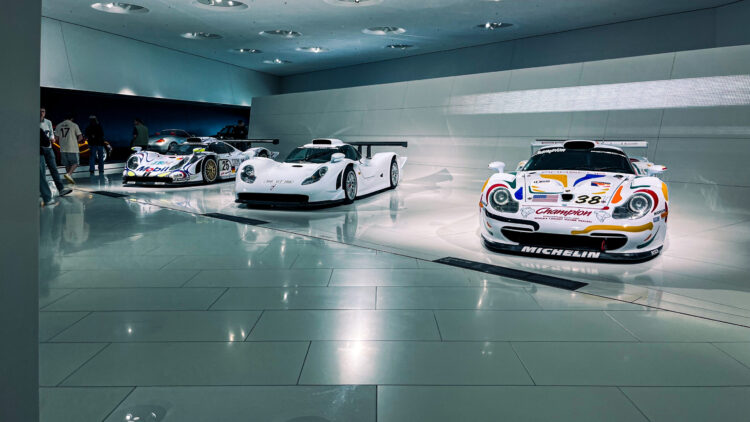 PORSCHE MUSEUM - STUTTGART